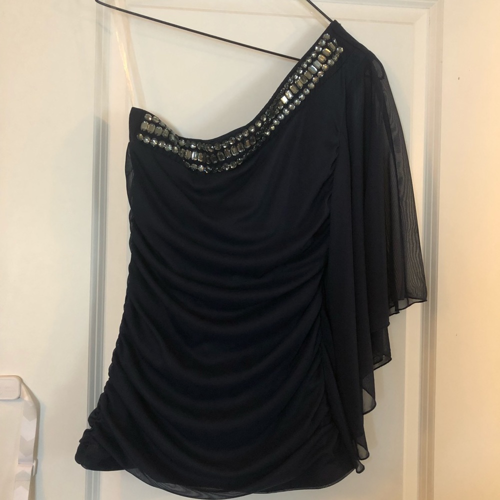 NWT Maurices one shoulder rhinestone neckline top